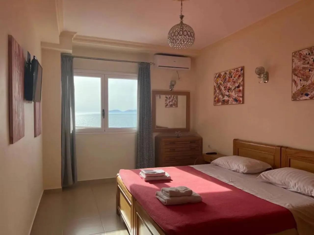 Deluxe Beachfront Apartment By Apartmentsvloraholidays Vlore