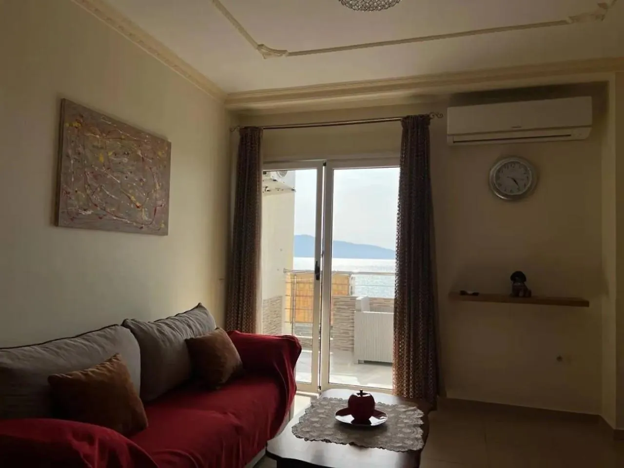 Deluxe Beachfront Apartment By Apartmentsvloraholidays  Vlore